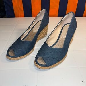Adrienne Vittadini Bailee Wedge Pump women size 10M denim slip on shoes